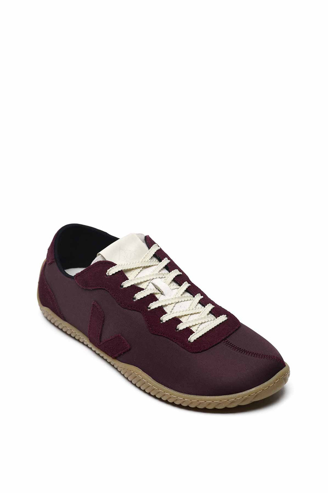 VEJA X BASERANGE Jitsu Sneakers Amarante - 2