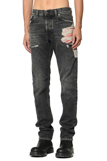 DIESEL 1995 D-Sark 007m6 Straight Jeans